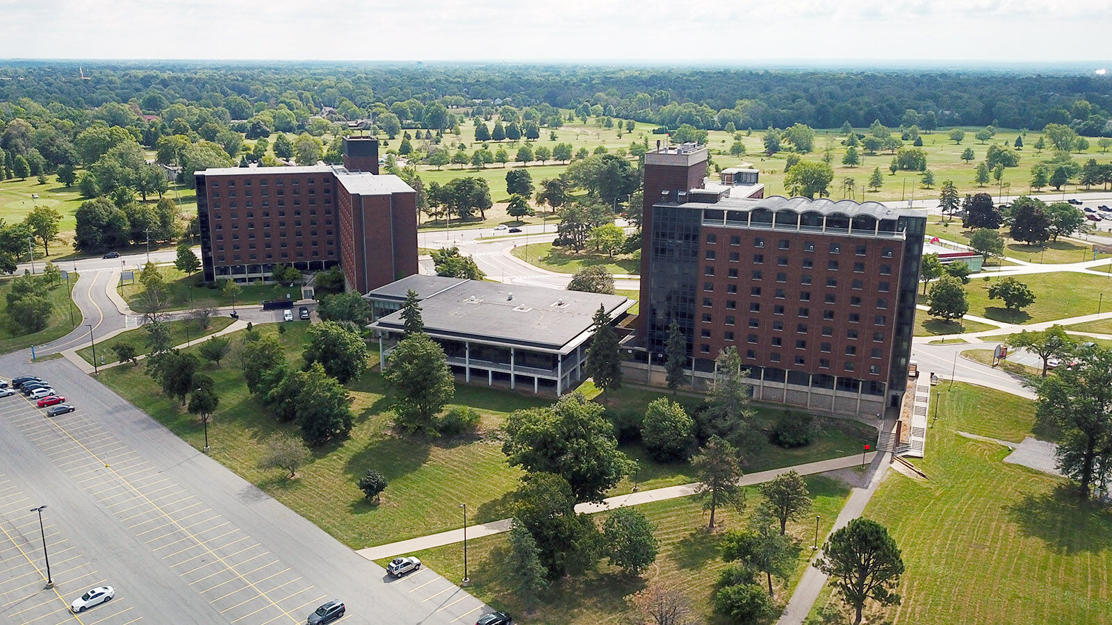 Students return to UB South Campus